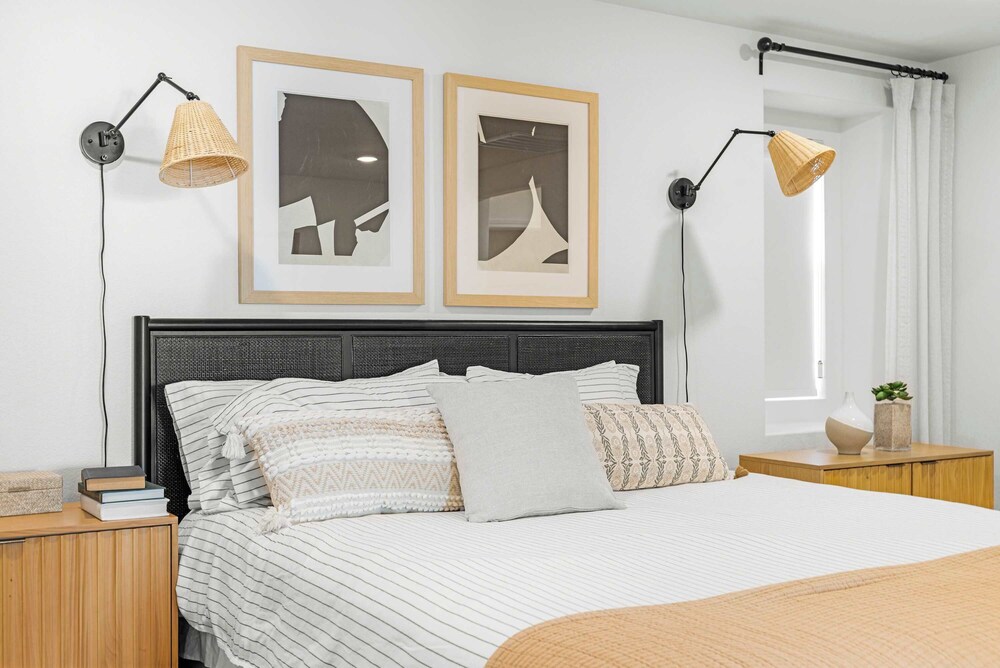 @ Marbella Lane - Rejuvenating Single-family Home