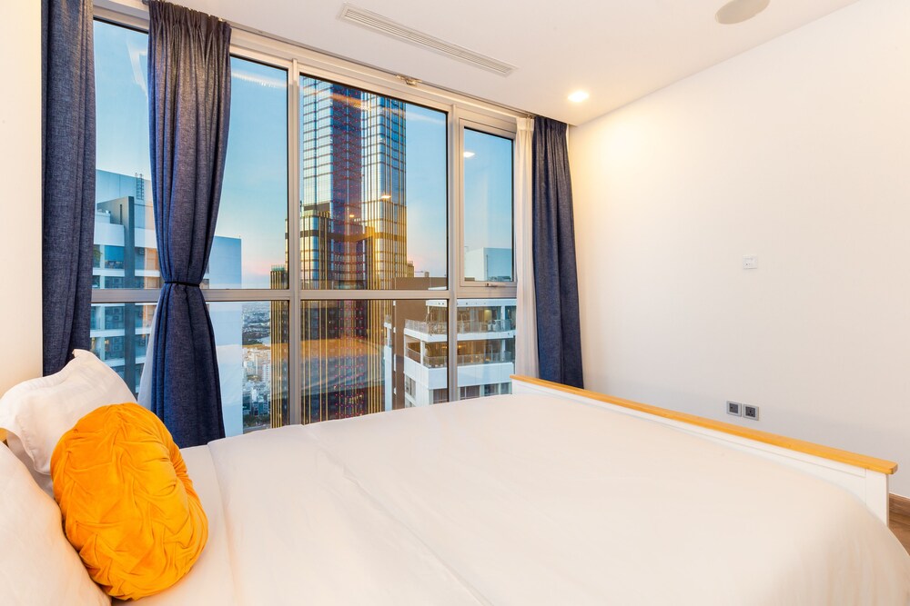An Corner Vinhomes Central Park 2bedrooms
