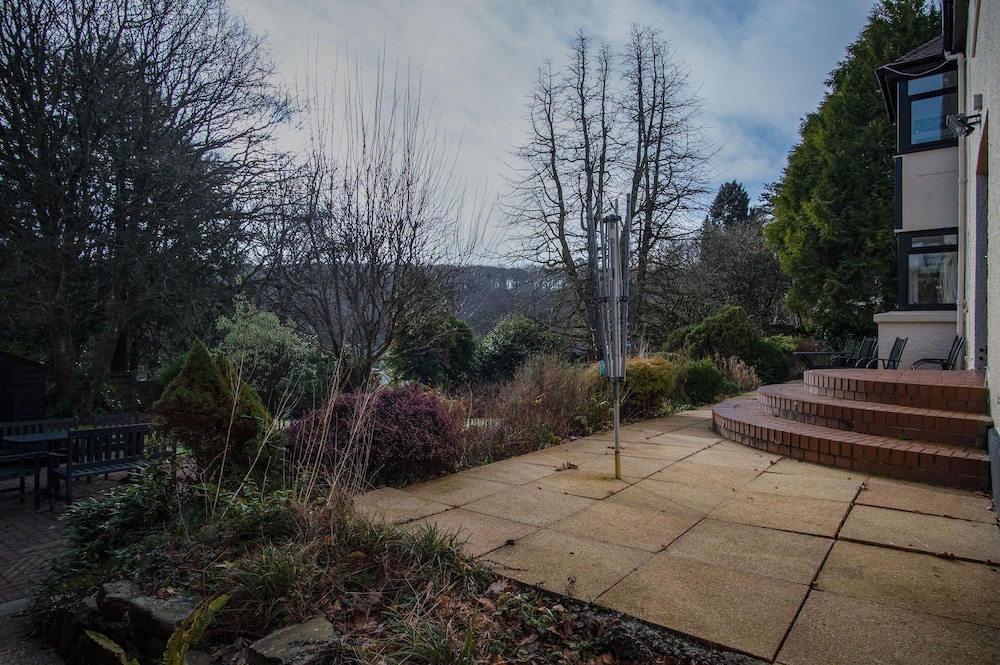 Hafordwen - 4 Bedroom Holiday Home - Saundersfoot view 2