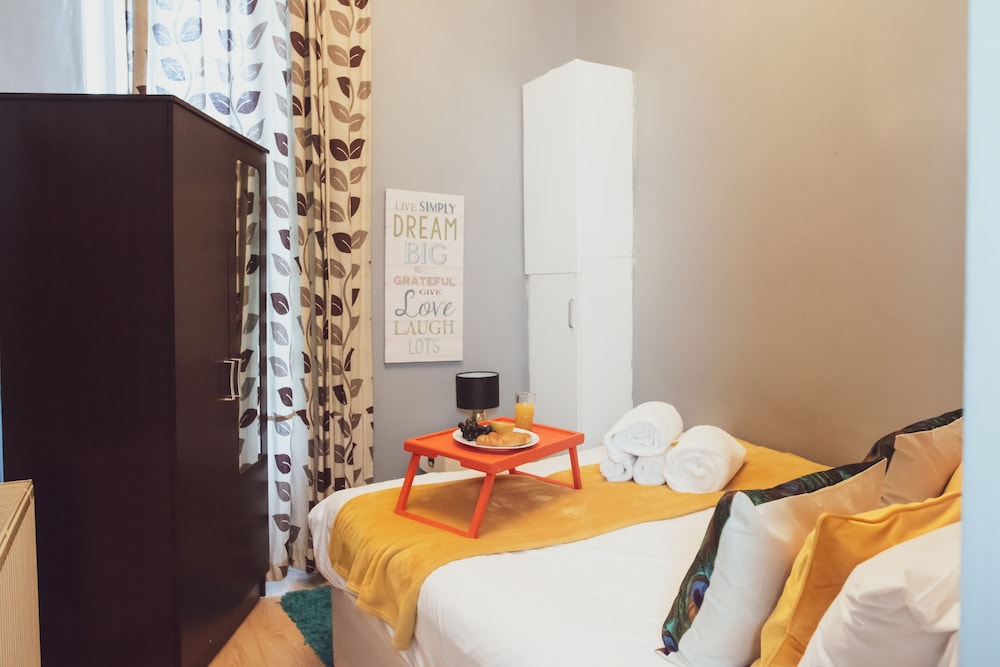 Novelty Suites