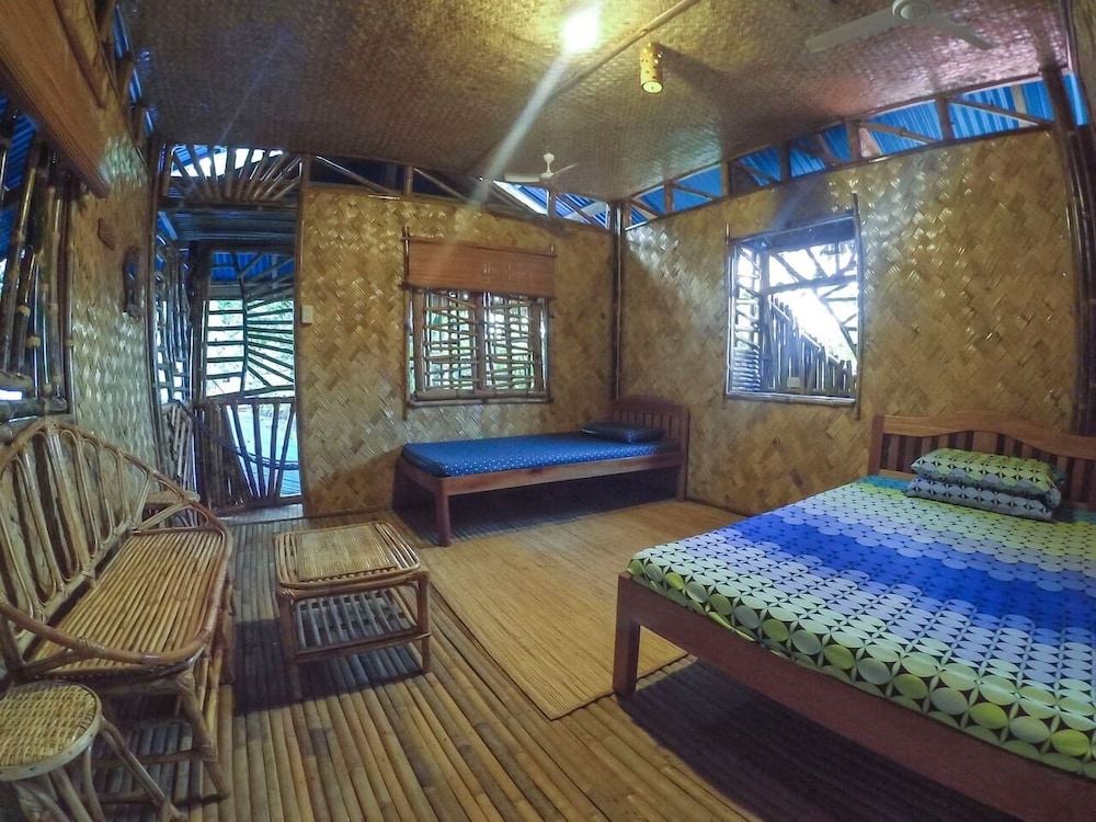 Bamboo Nest Palawan - Hostel view 2