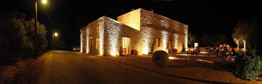 Liotrivi Historical Mansion & Boutique Hotel