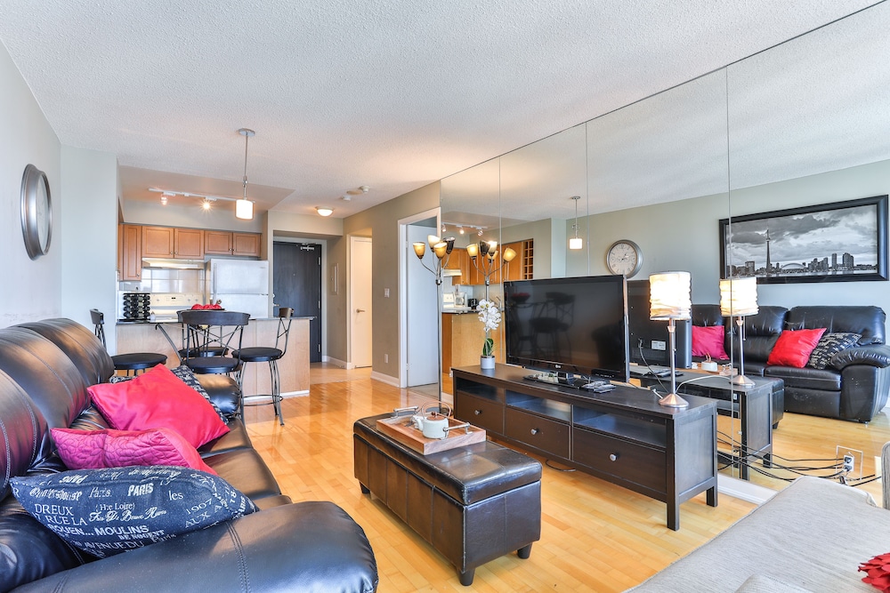 Executive High Rise Suite