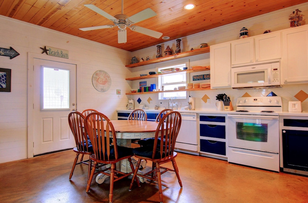 Aloha Cottage 20RP