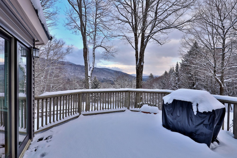 Mountainview Escape 4 Bedroom Home