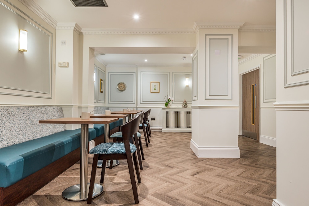 The Princes Square Hotel