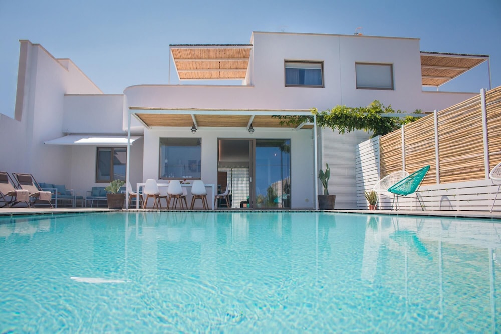 TD Villa Levante Modern Luxury Villa With Sea View view 3