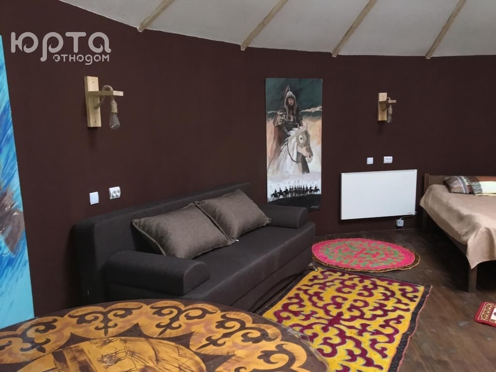 Ethnohouse YURTA