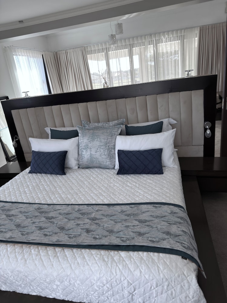 Escapade Lux Guesthouse