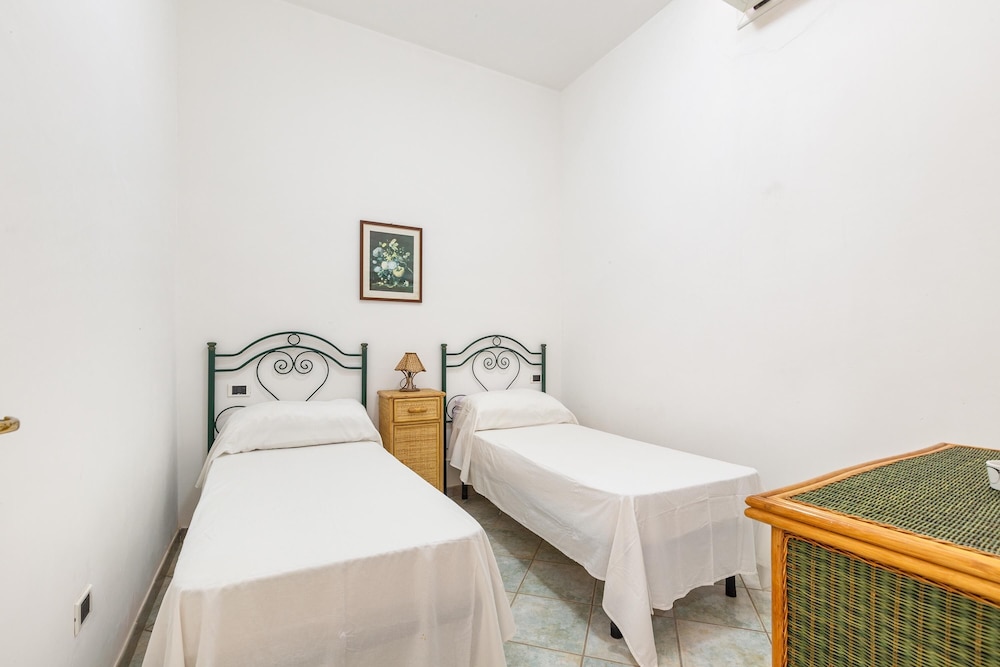 3388 Scali di Leuca by Barbarhouse view 5