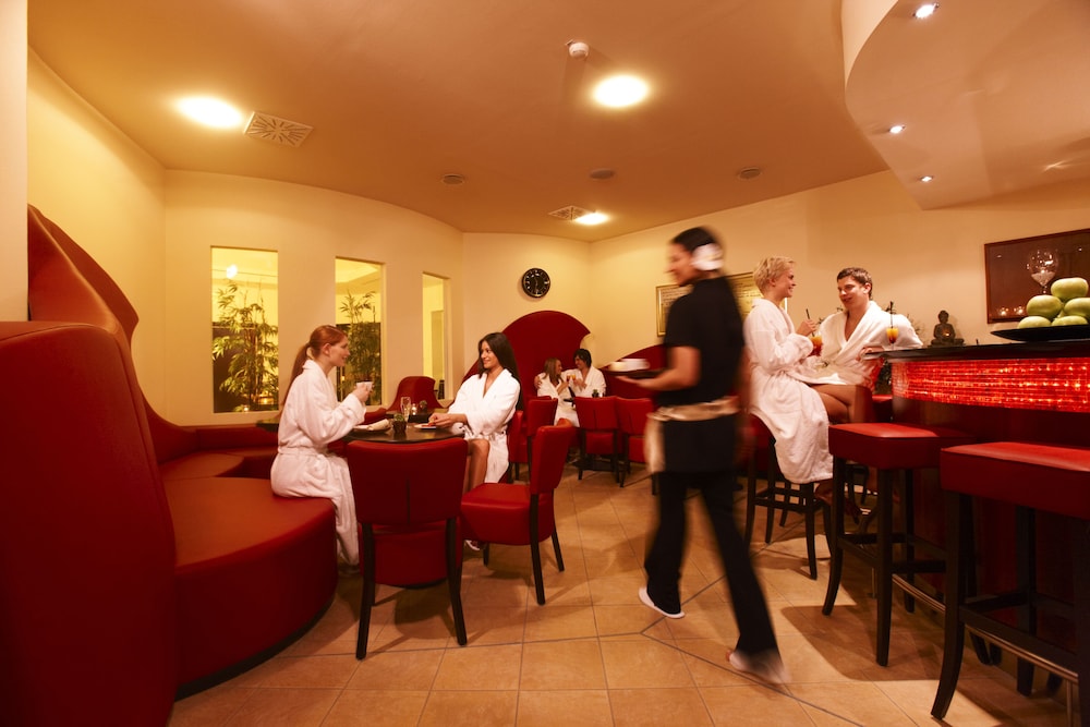 Hotel Esperanto - Property Image 31