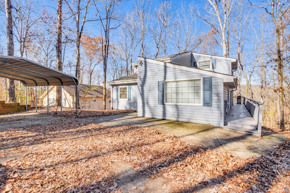 Lakefront Gem w/ Games in Westminster!