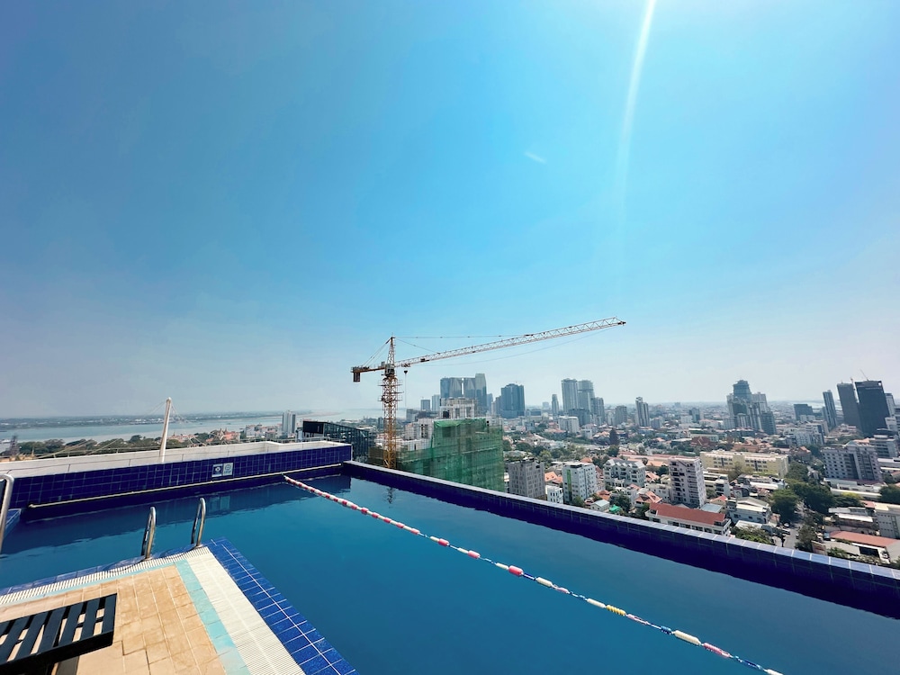 Yue Tai Apartment City Center by Soben