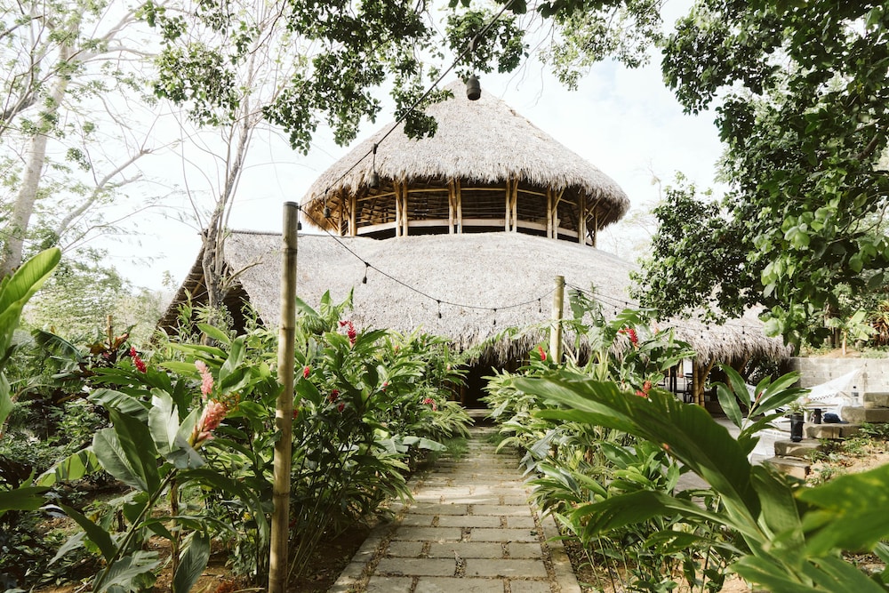 Dreamsea Surf Resort Nicaragua - Hostel