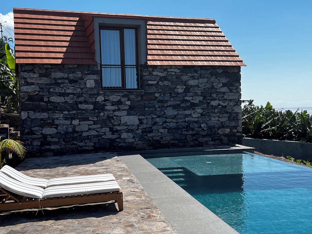CASAS DO LARANJO- Cottages Infinity Pool