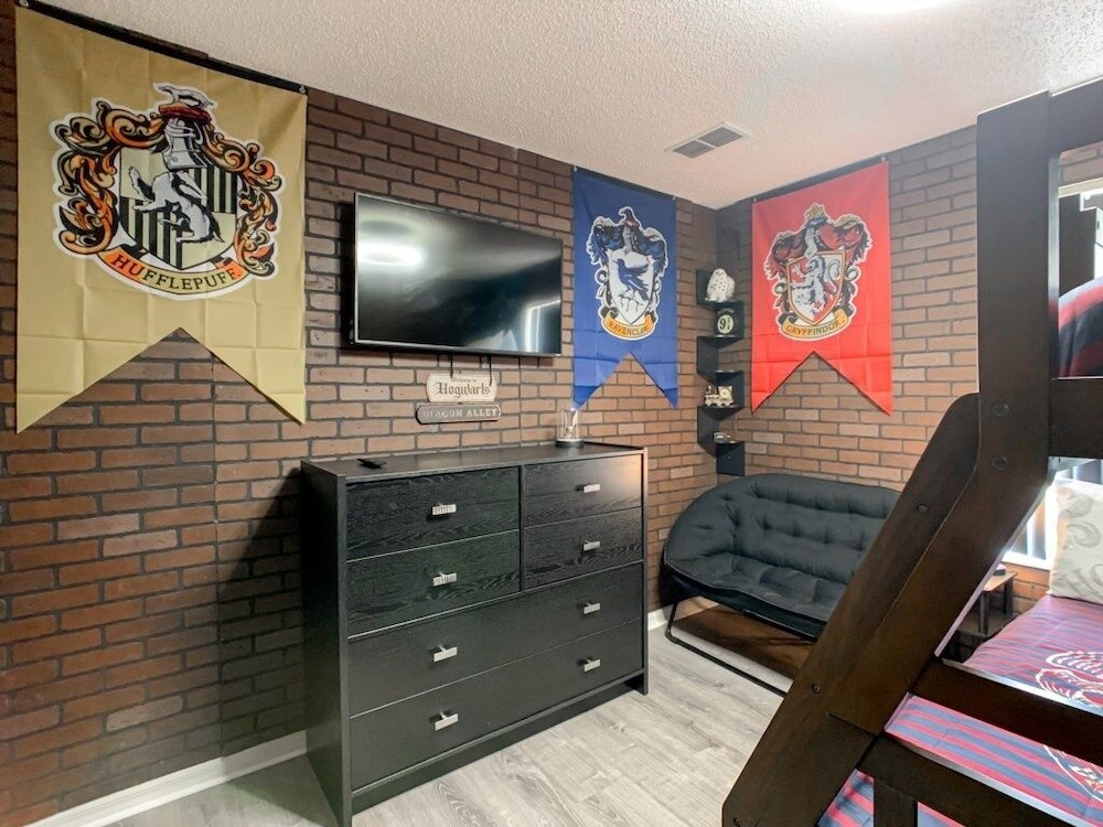 Terra Verde Resort: Townhome W/ Hottub Near Disney 3 Bedroom Townhouse
