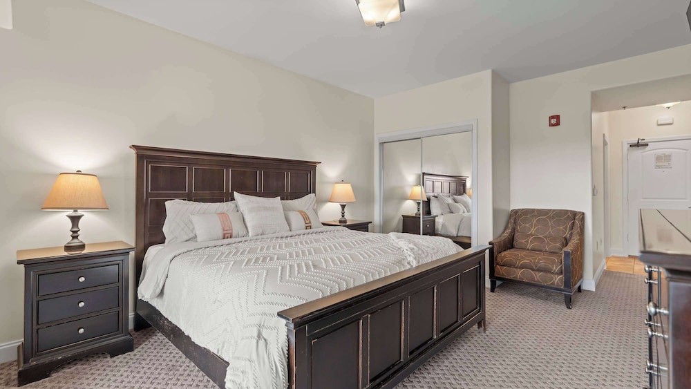 Avila Serenity Suites - For 6