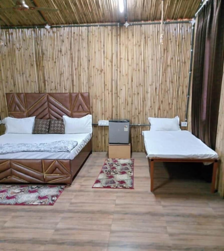 Krishna Farm