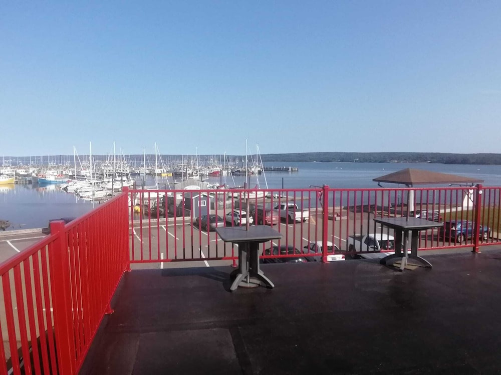 Digby Sailboat Suites