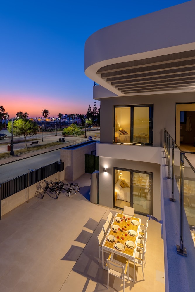 Dreamscape Villa by Fidalsa