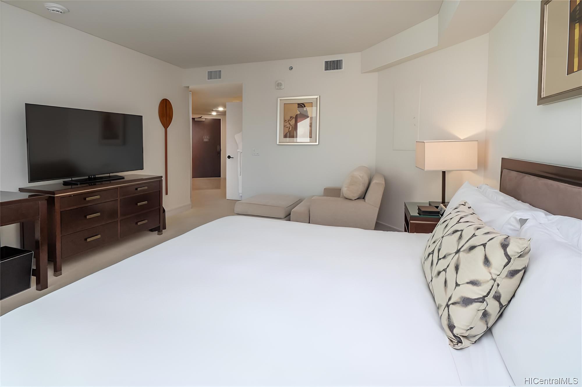 Jet Luxury @ The Trump Waikiki