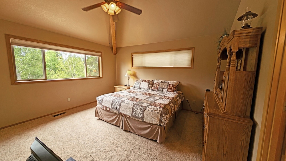 Foursome 2 4 Bedroom Home