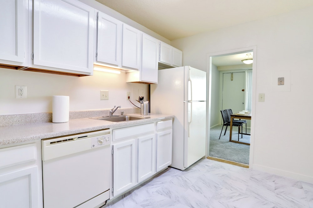 Immerse Yourself in This Beatiful Apt