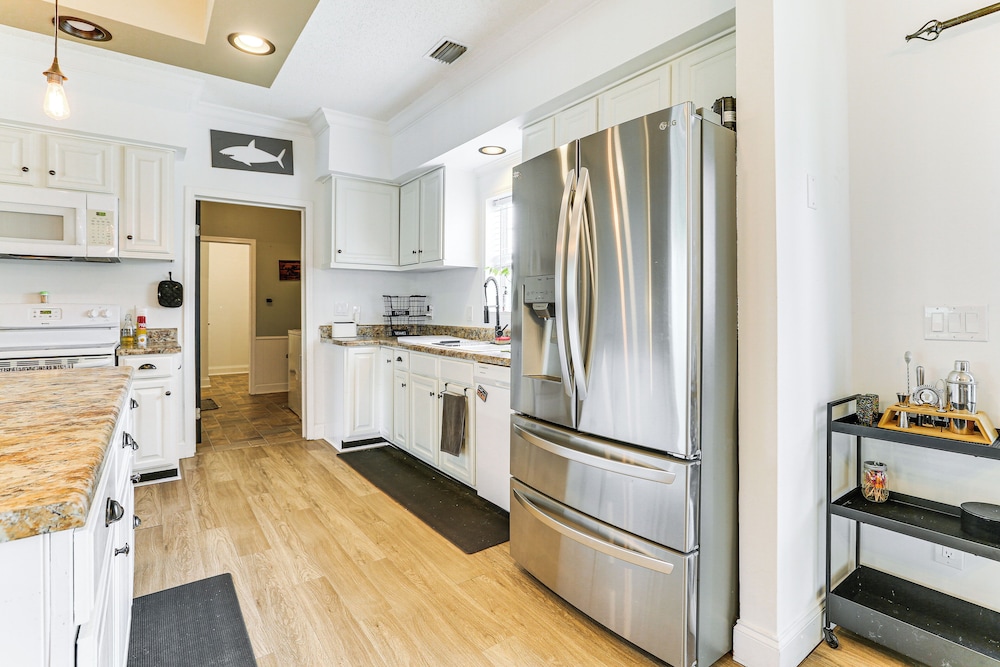 Remote-work Friendly: Lehigh Acres Family Home
