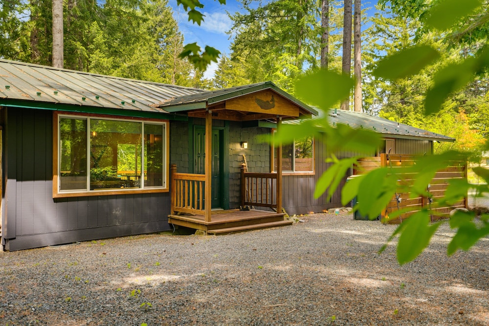 Packshack - Cozy Ski Cabin Mins From White Pass 2 Bedroom Home