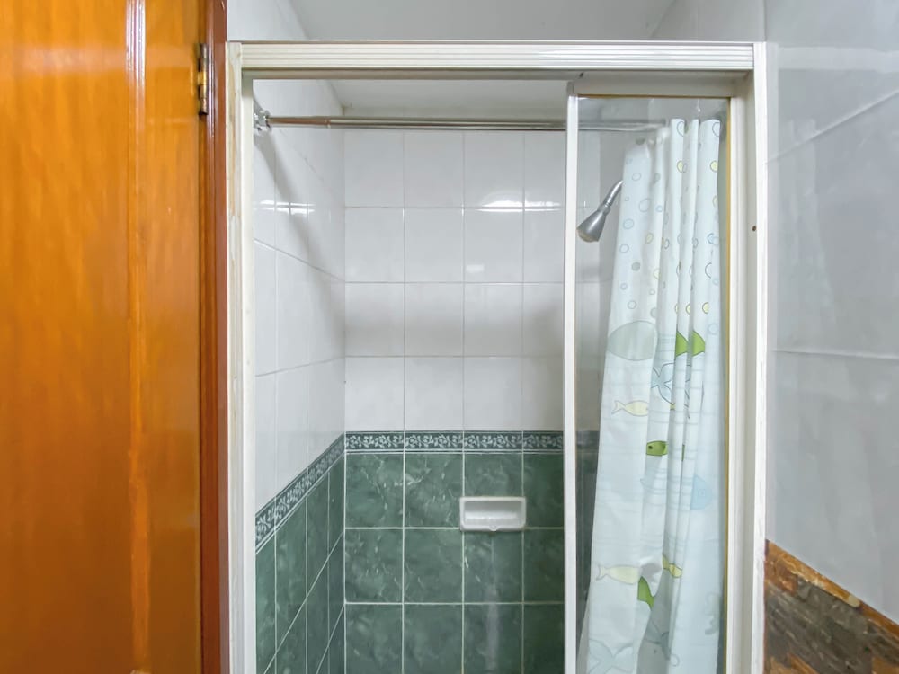 Elegant And Homey 3Br Puri Casablanca Apartment