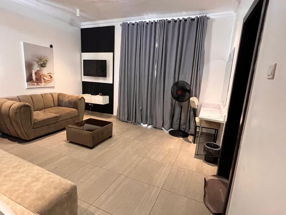 Ace Apartment