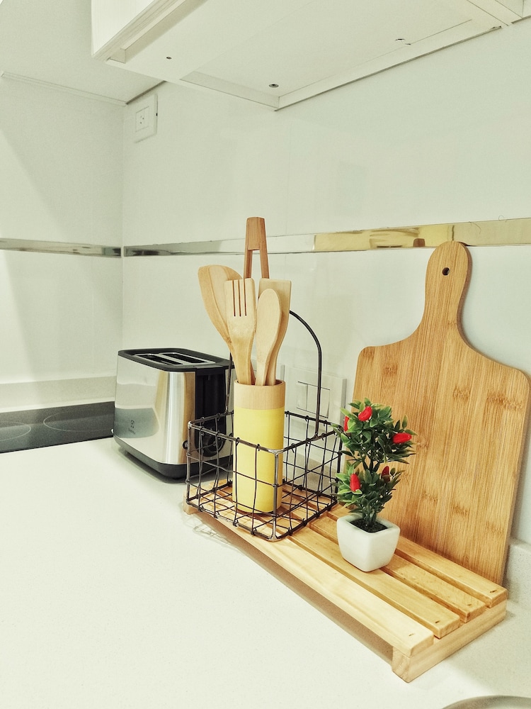 Ayres Suites Moreno