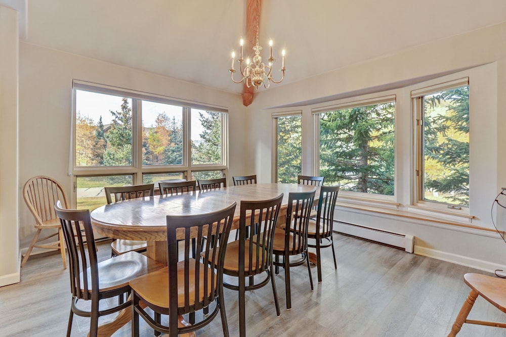 Legends 11 5 Bedroom Townhouse