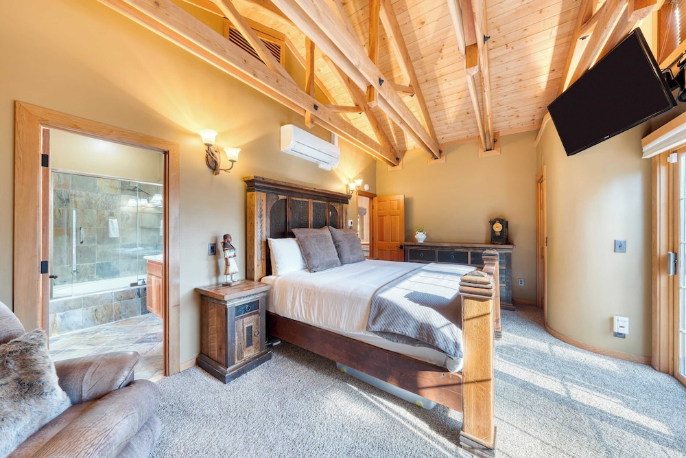 Northstar Haven Cozy-chic Retreat Near Lake Tahoe & Downtown Truckee