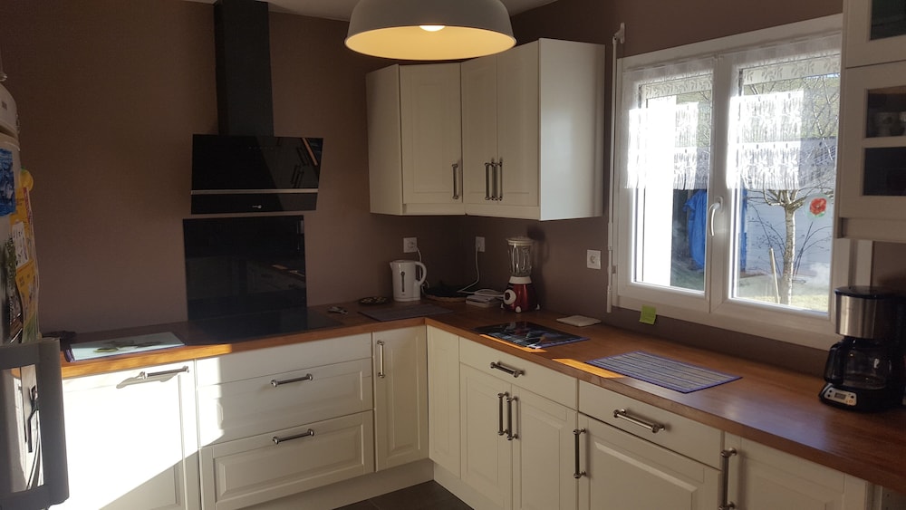 Chambres dans maison cosy proche Besançon