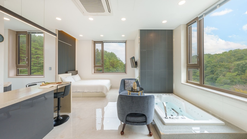 hotel room