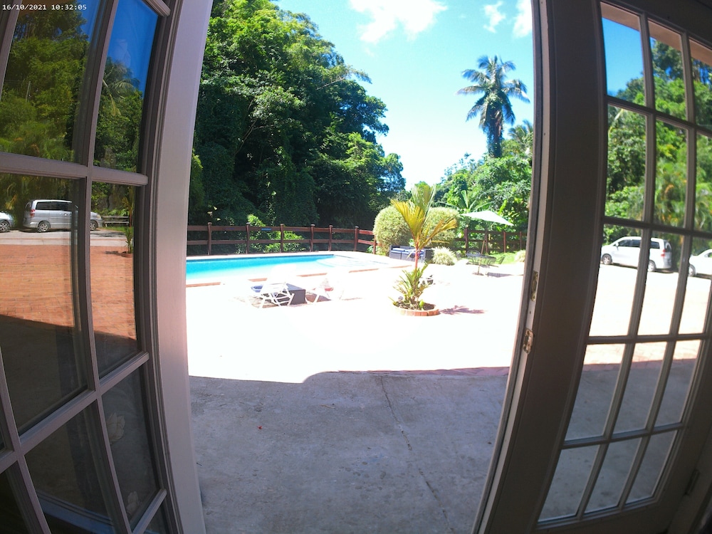Toraille Waterfall Villas
