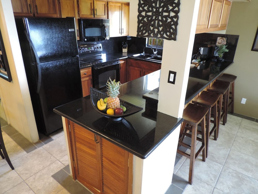 Polo Beach Club Vacation Rentals - APlus Resorts