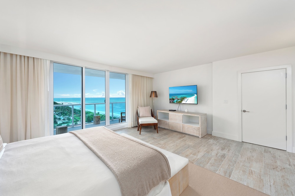 Luxury Vacation Rentals at 1 Hotel & Homes by LRMB