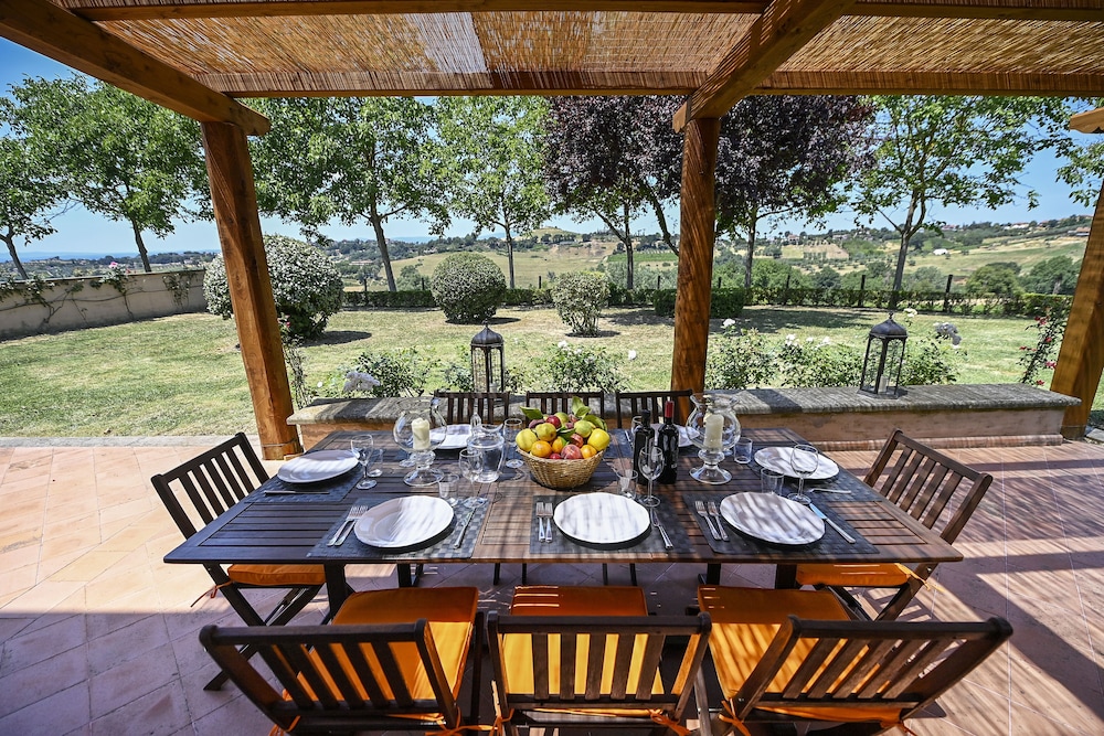 Tenuta Santa Cristina view 5