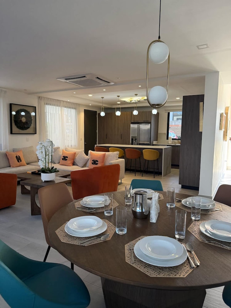 3BR Villa by Vistacana Rentals