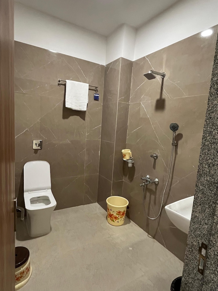 Hotel Tilak