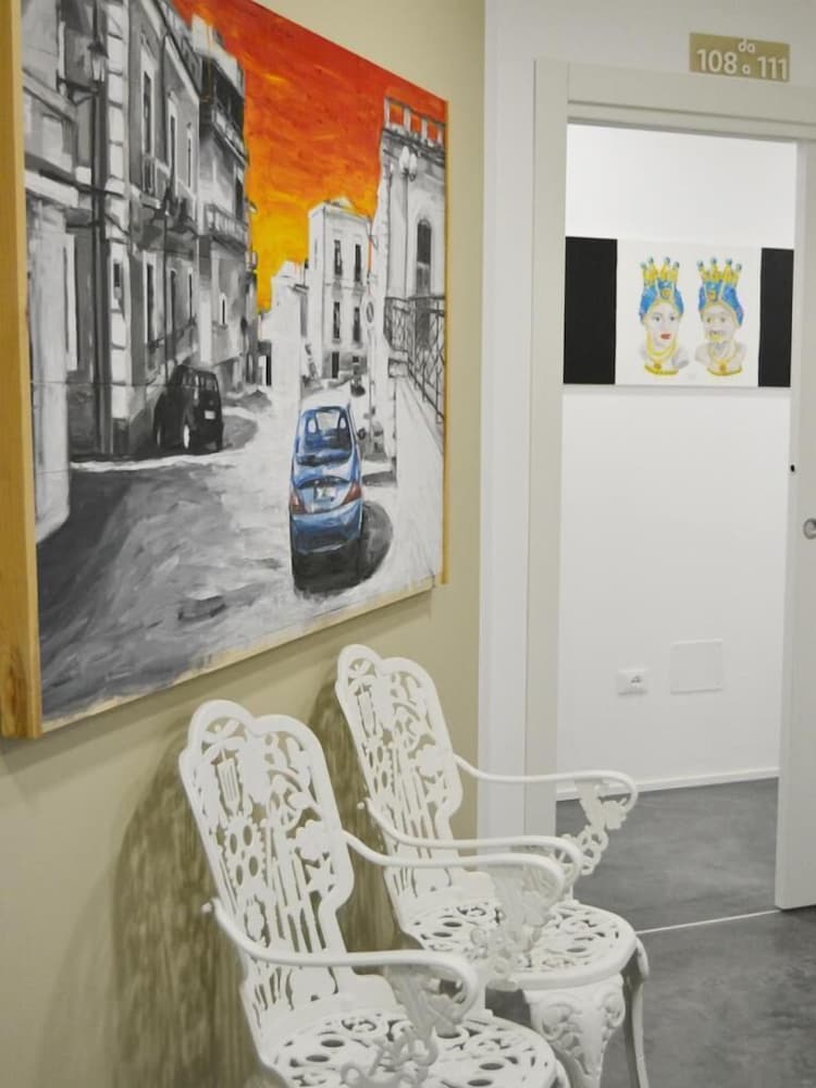 Abraxia Guesthouse