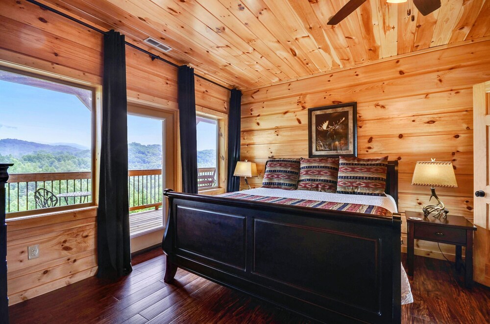 Luxury 14BR Haven: Views Games Hot Tubs More, Foto 20