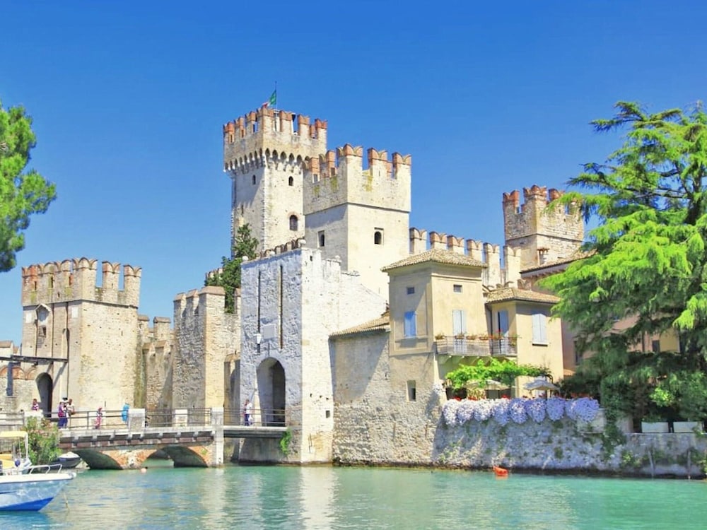 Holiday Home in Sirmione Near Thermal Baths photo 2