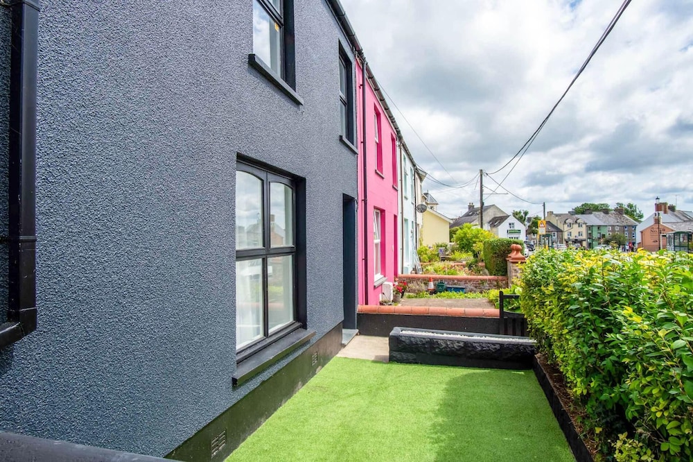 No 7 Moorfield Road - 3 Bed Townhouse - Narberth