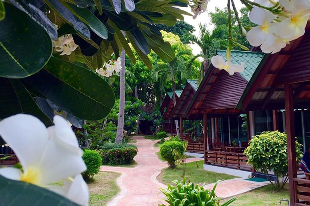 Marine Chaweng Beach Resort