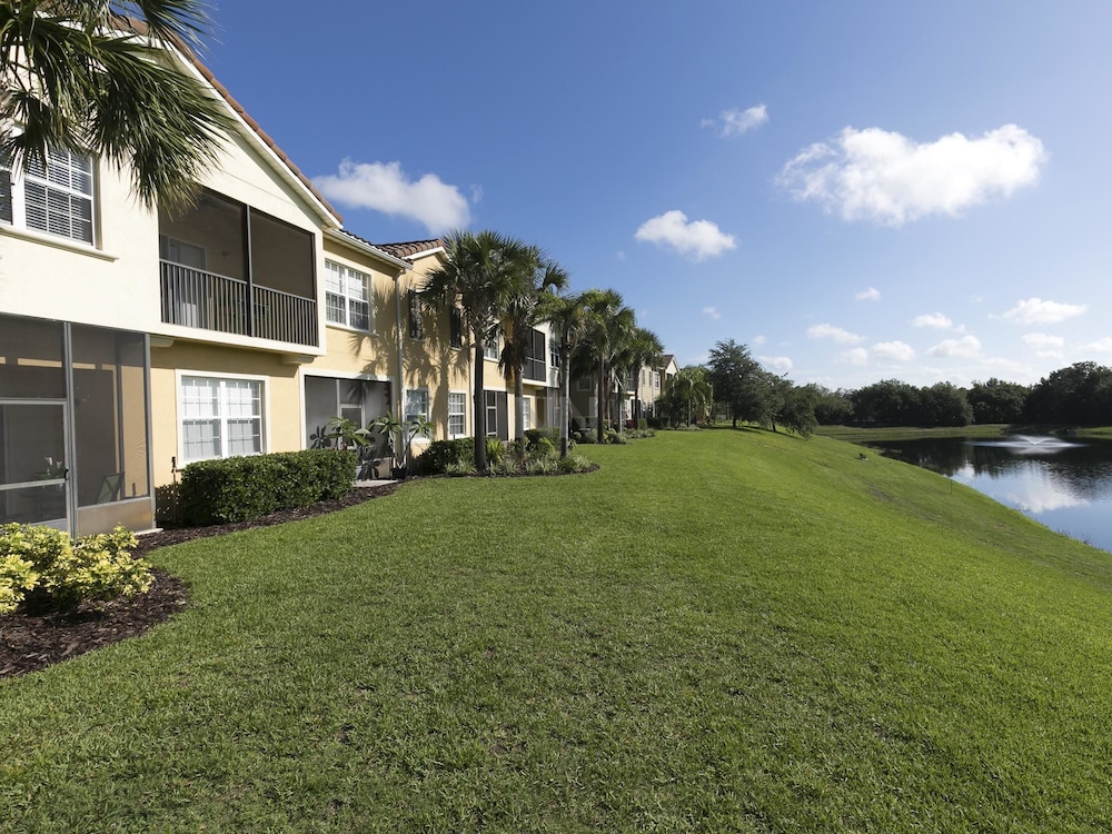 3 Beds Townhouse Super Close Disney view 4