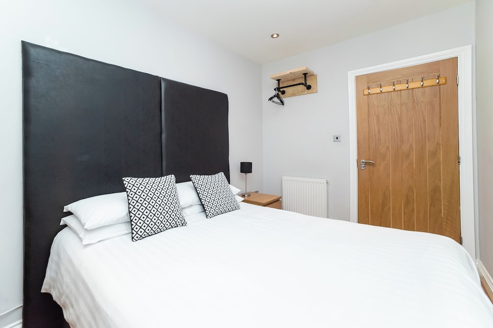 2 Bedroom Apartment 4 Guests