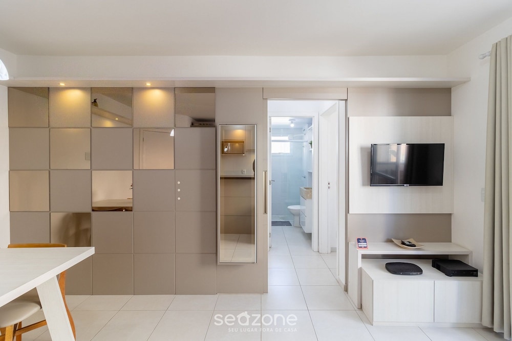 Apt in Cond With Pool in Canasvieiras Rpc301